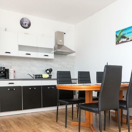 Apartment Rora Žaborić Zewnętrze zdjęcie