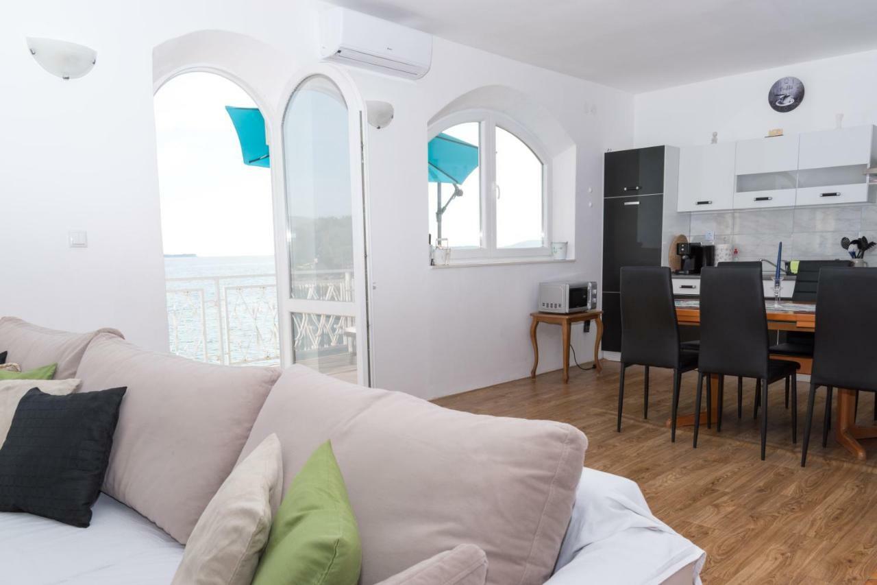 Apartment Rora Žaborić Zewnętrze zdjęcie